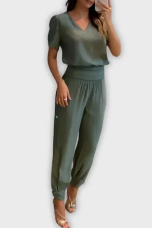 Alexandra - Trendy blouse and trousers set