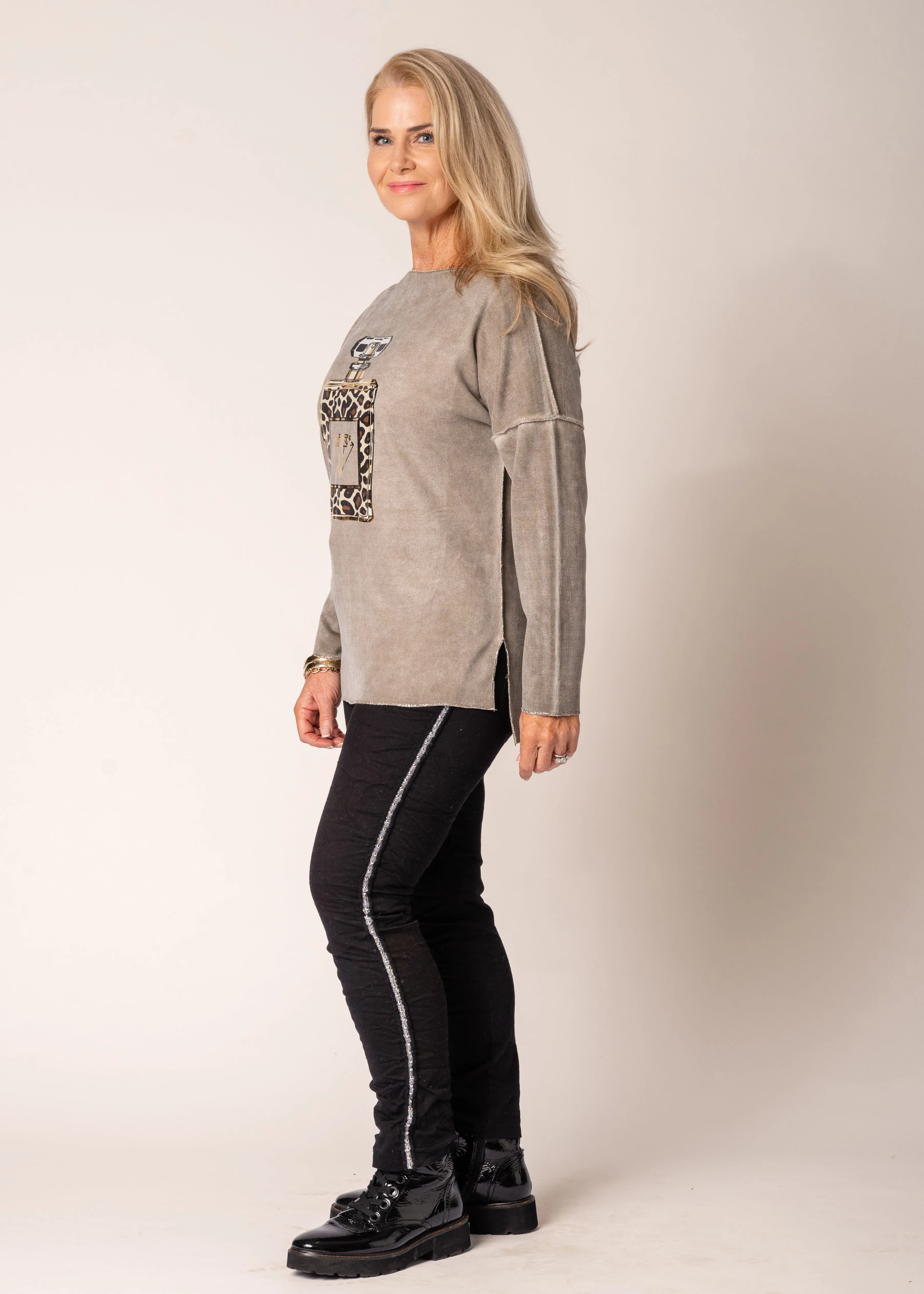Alinda Top in Mocha