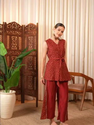 Bandhani Foil Printed Asymmetric Top With Stylish Pants Set Having Lace Details