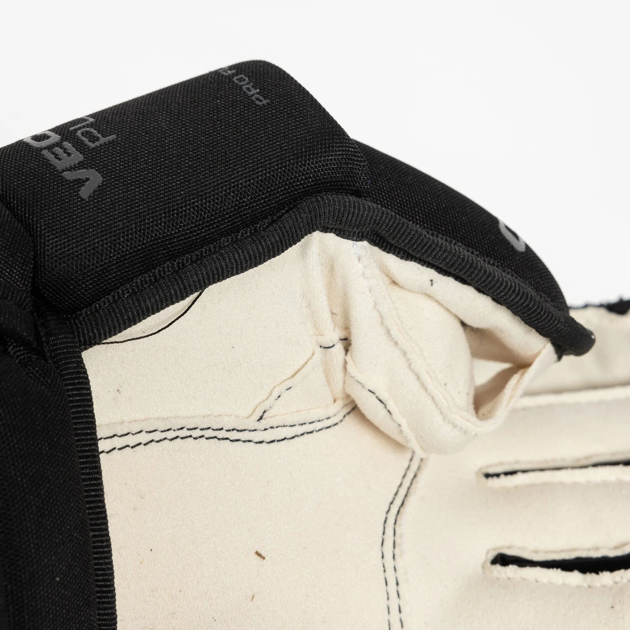 CCM Tacks Vector Plus Senior Hockey Gloves
