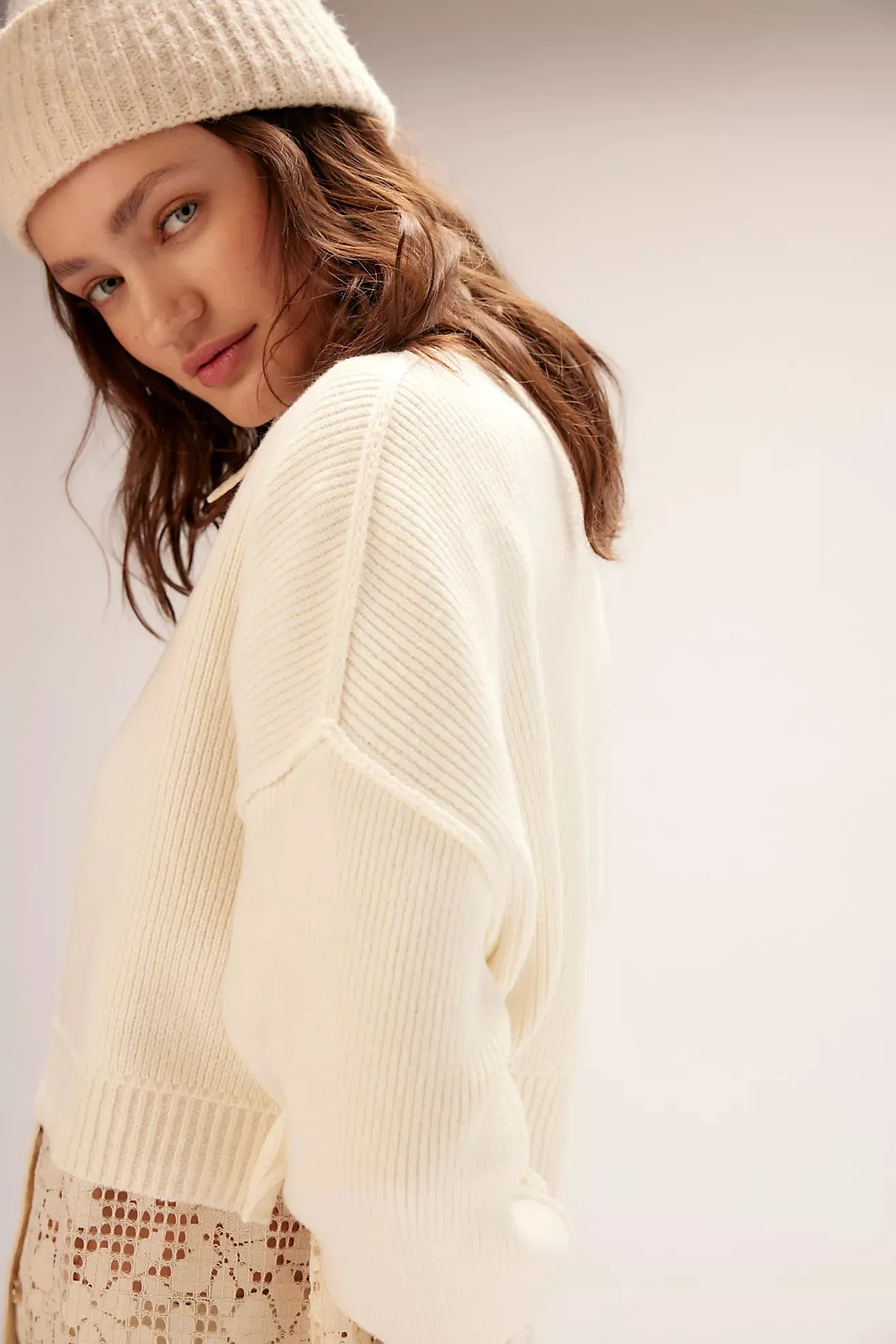easy street crop pullover