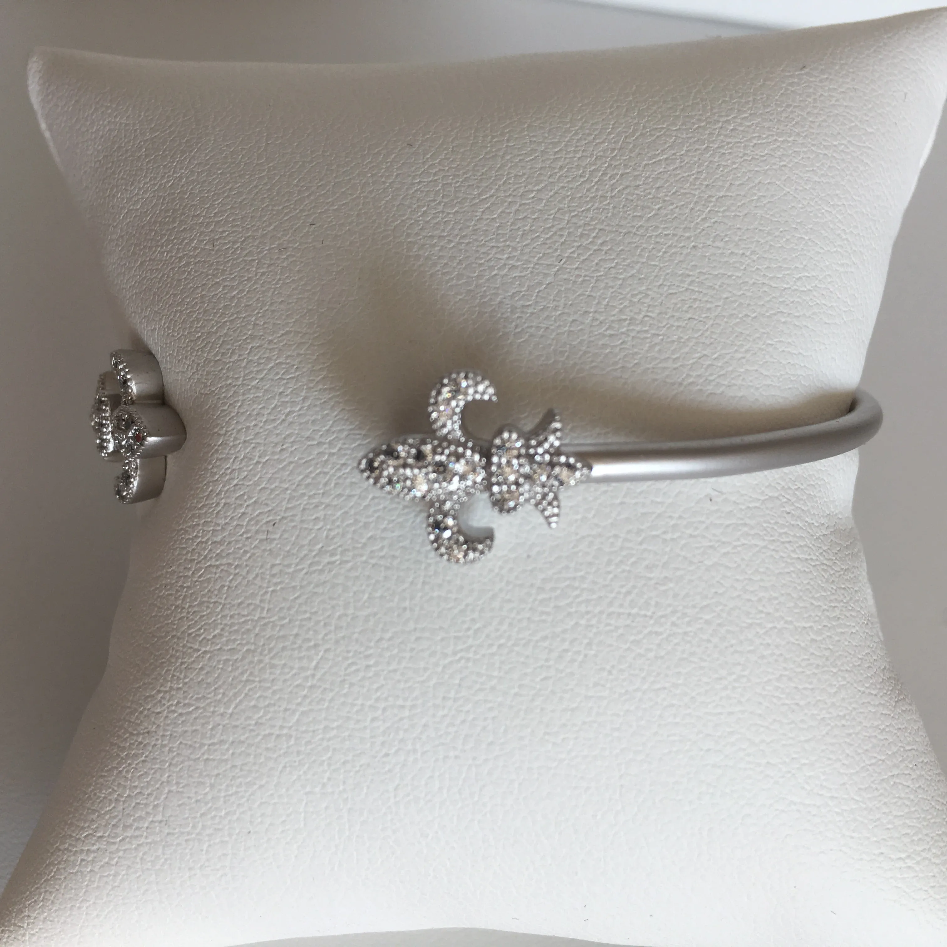 Fleur-de-Lis cuff bracelet, adjustable