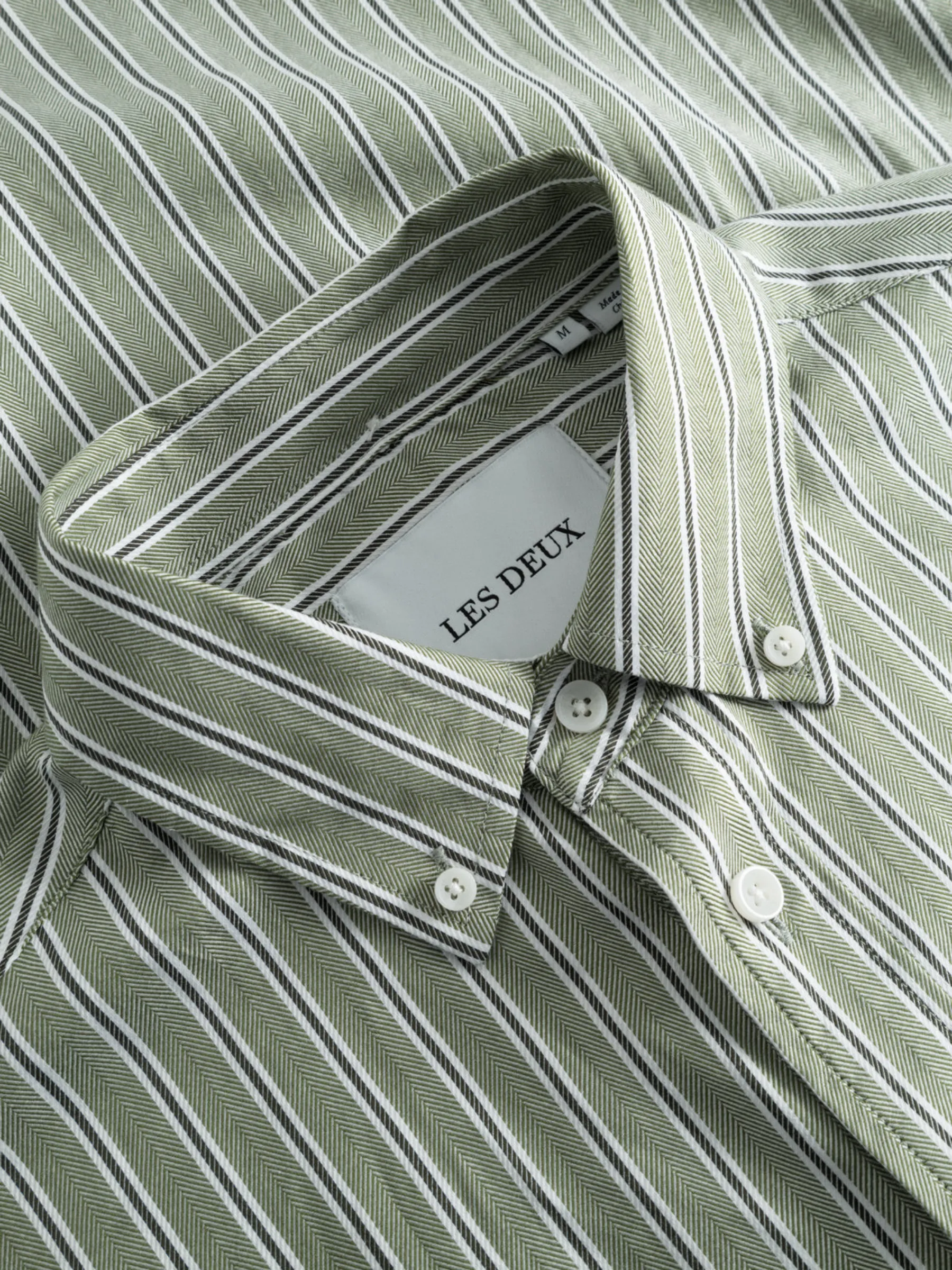 Les Deux Kolton Herringbone Poplin Shirt - White/Chive Green
