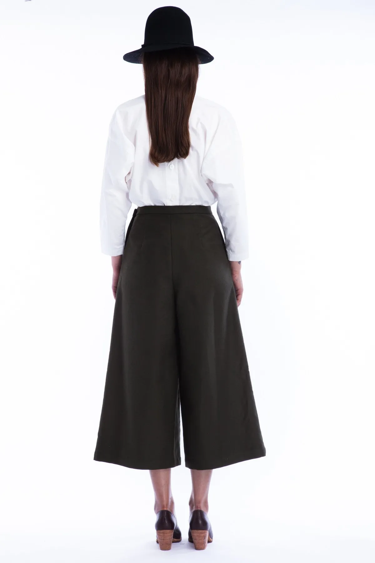 Limber Pant in Moss