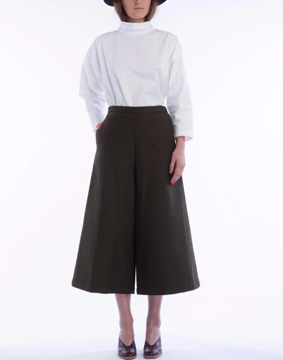 Limber Pant in Moss