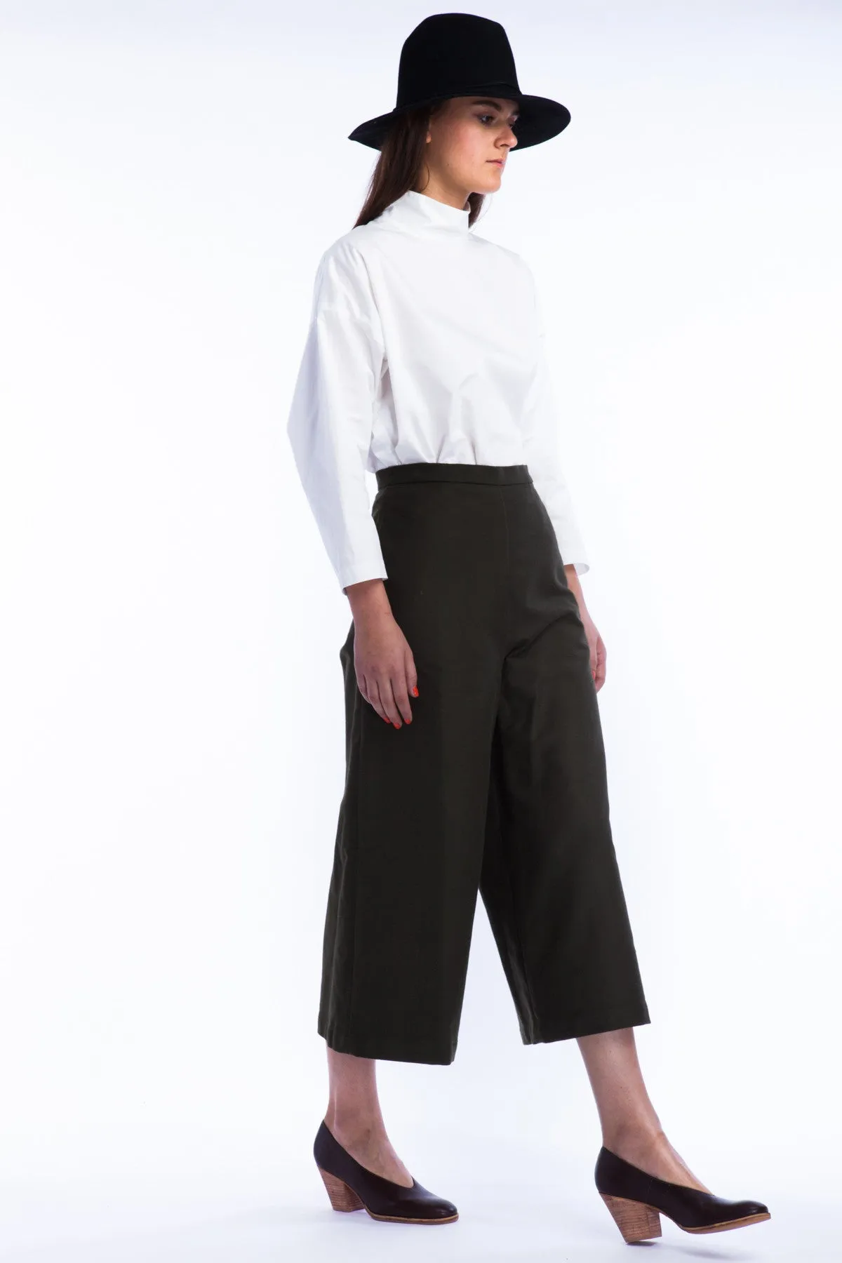 Limber Pant in Moss