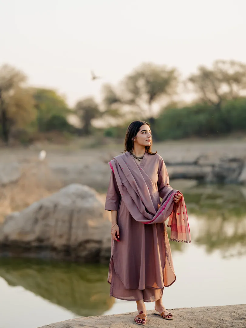 Mauve Kurta set with Jaamdani Dupatta
