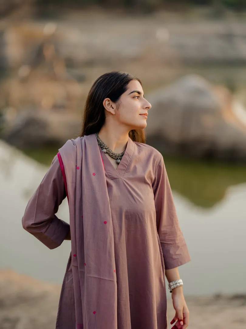 Mauve Kurta set with Jaamdani Dupatta
