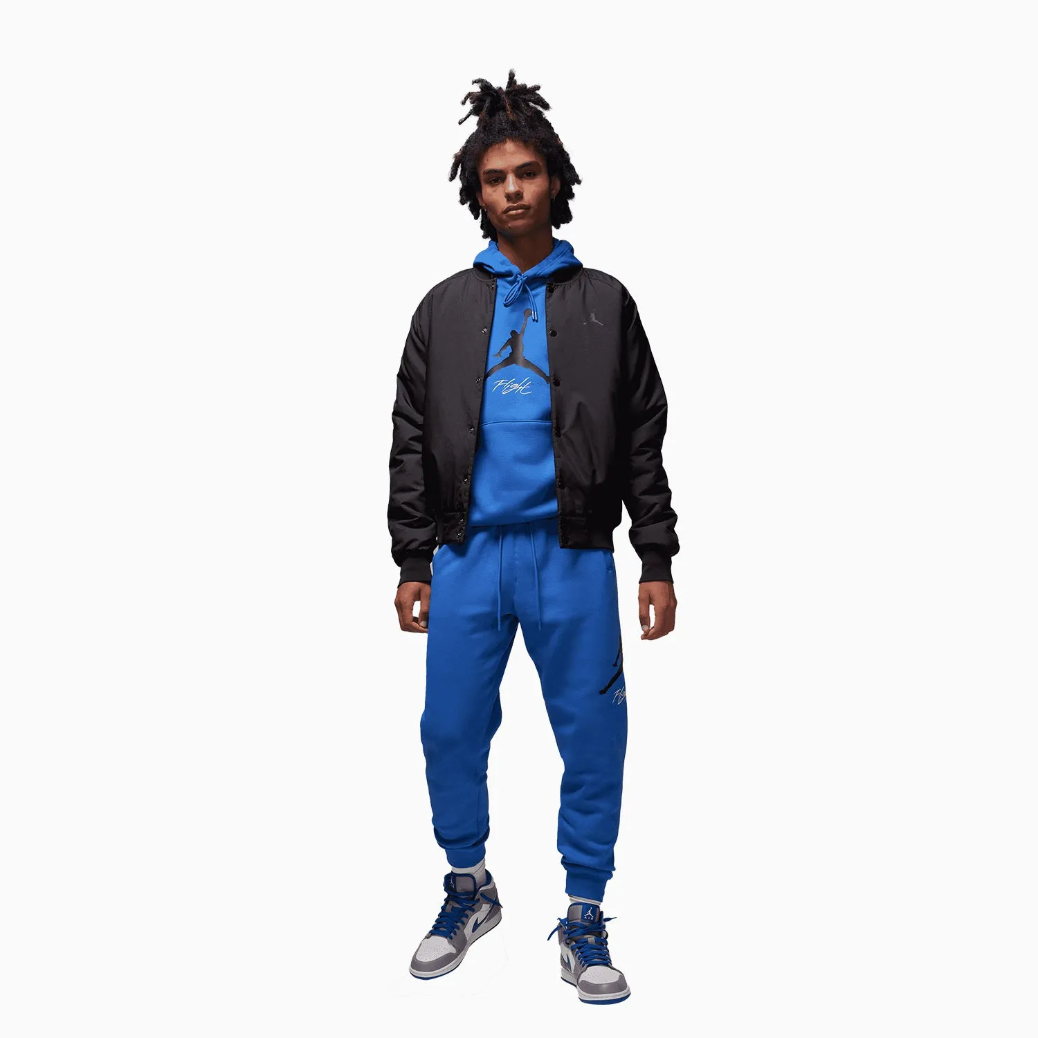 Men's Sportswear Essentials Outfit
