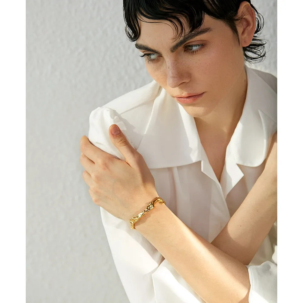 Mila Cuff