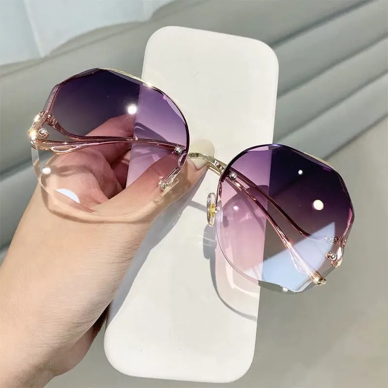 Ocean Wave Tea Gradient Sunglasses Metallic Lens Trim Curved