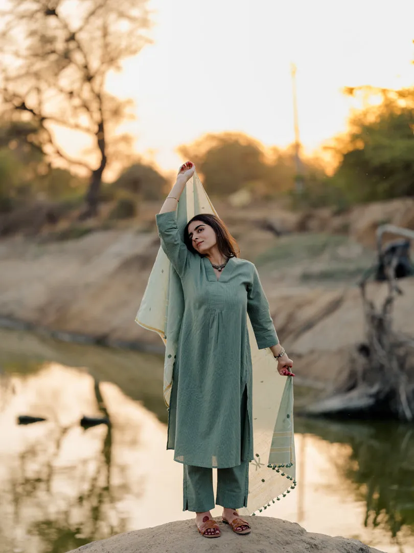 Sage green kurta set with jaamdani Dupatta