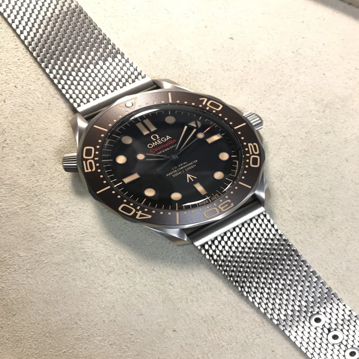 Seamaster Diver James Bond No Time to Die 007(210.90.42.20.01.001)