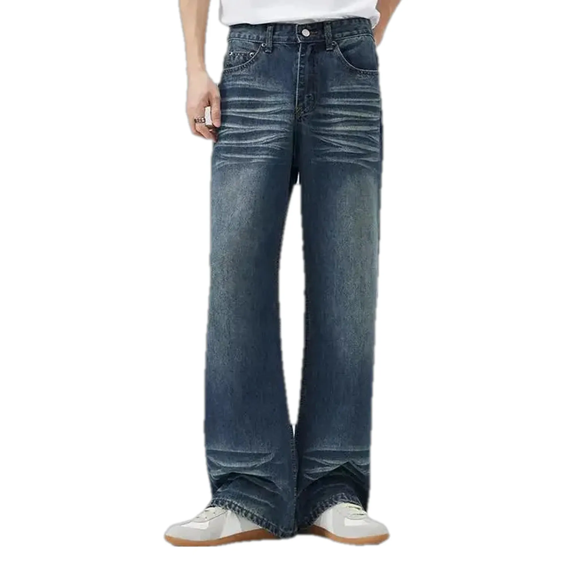 Stylish mid rise faded jeans for men