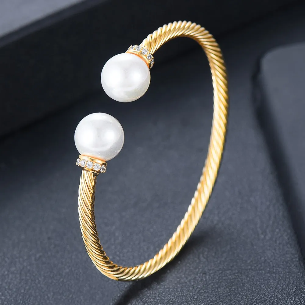 Trendy & Beautiful Diva Bangle Bracelet With Crystal